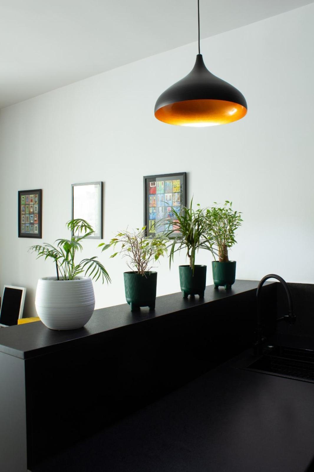 9Th And 6Th Floor Stylish Apartments With Mountainvista Biszkek Zewnętrze zdjęcie