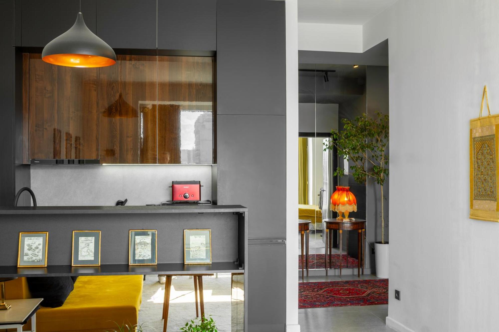 9Th And 6Th Floor Stylish Apartments With Mountainvista Biszkek Zewnętrze zdjęcie