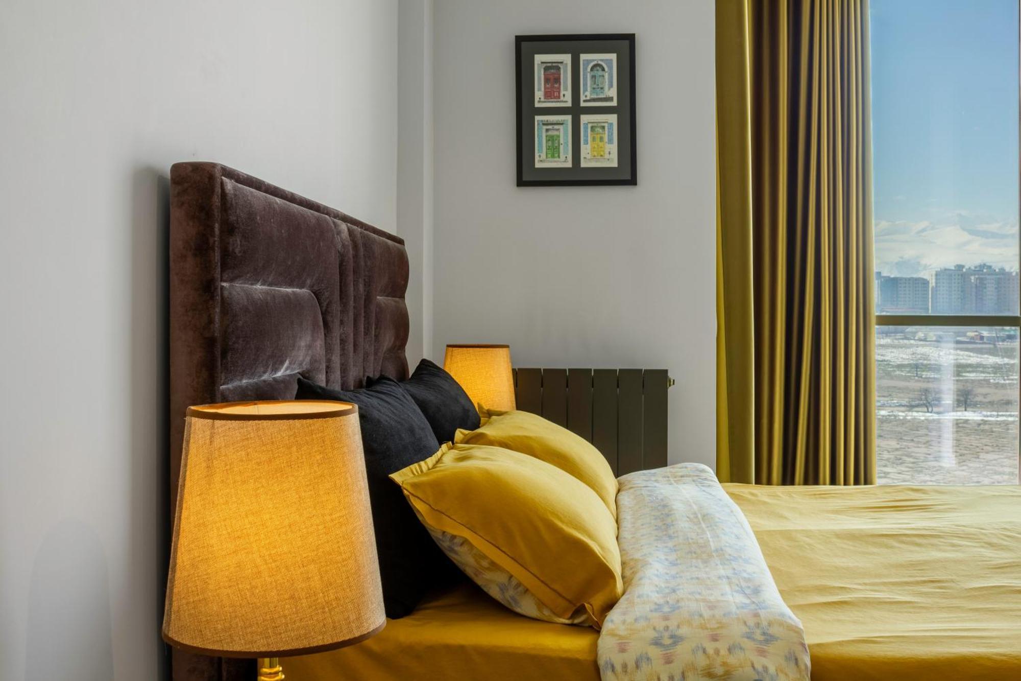 9Th And 6Th Floor Stylish Apartments With Mountainvista Biszkek Zewnętrze zdjęcie